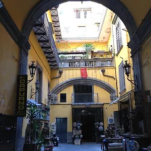 https://casa-dodo-naples.hotels-amalfi.com