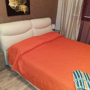 Bed&fly Near Airport Fontanarossa Bagno Privato In , CTA Itálie